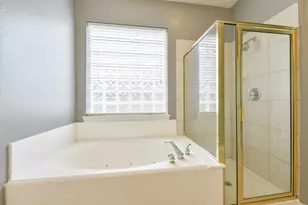 13814 Swan Hollow Ln, Houston, TX 77041 - Photo 27