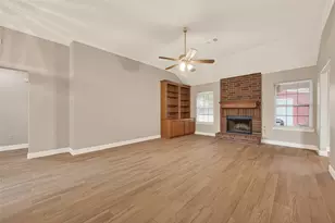 8718 Rowen Ct, Needville, TX 77461 - Photo 9