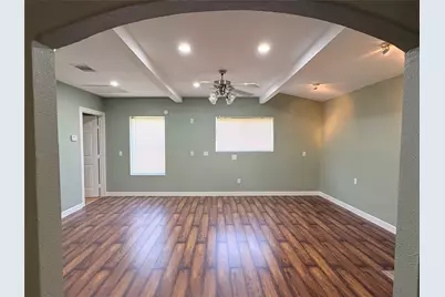 17807 Dean Court, Conroe, TX 77302 - Photo 13