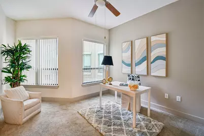 1901 Post Oak Boulevard #2607, Houston, TX 77056 - Photo 19