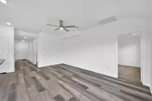 1449 Rd 5734, Cleveland, TX 77327 - Photo 9