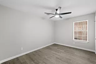 6121 Ridgemont St, Houston, TX 77087 - Photo 7