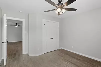 6121 Ridgemont Street, Houston, TX 77087 - Photo 15