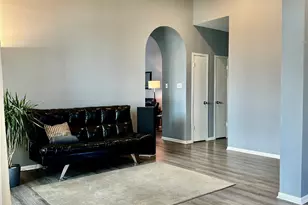 12922 Mills Bend St, Houston, TX 77070 - Photo 11
