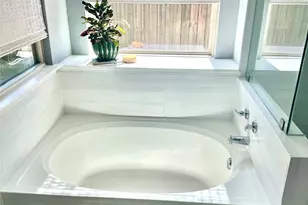 12922 Mills Bend St, Houston, TX 77070 - Photo 31