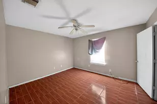 5903 Haight St, Houston, TX 77028 - Photo 9