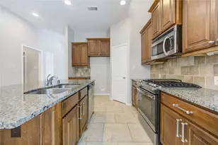 27407 Gatlin Ln, Spring, TX 77386 - Photo 15
