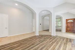 27407 Gatlin Ln, Spring, TX 77386 - Photo 11