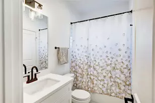 107 W Whitney St, Houston, TX 77018 - Photo 11