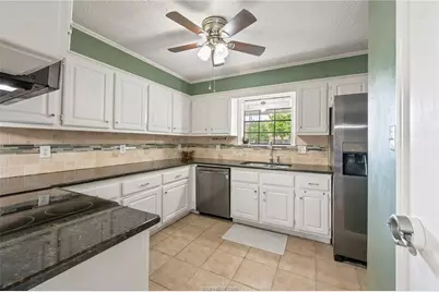 8711 Bent Tree Drive, College Station, TX 77845 - Photo 5