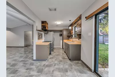 1827 Polley Court, Richmond, TX 77406 - Photo 11