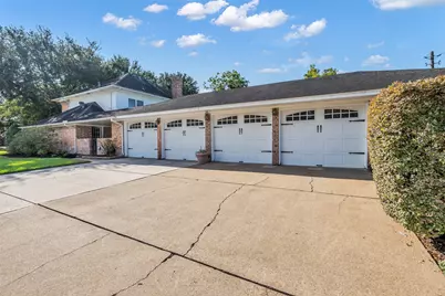 1302 Minchen Drive, Deer Park, TX 77536 - Photo 5