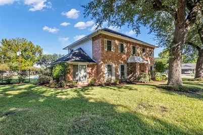 1302 Minchen Drive, Deer Park, TX 77536 - Photo 3