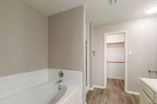 12080 La Salle River Rd, Conroe, TX 77304 - Photo 11