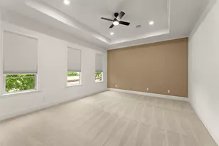 6236 Community Dr, Houston, TX 77005 - Photo 17
