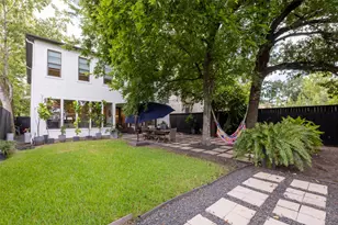 6236 Community Dr, Houston, TX 77005 - Photo 31