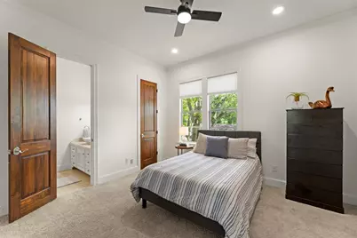 6236 Community Drive, Houston, TX 77005 - Photo 21