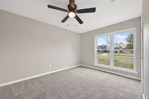 13110 Naples Ln, Stafford, TX 77477 - Photo 29