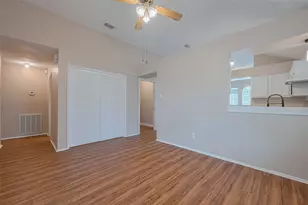 15827 Beechnut St, Houston, TX 77083 - Photo 17