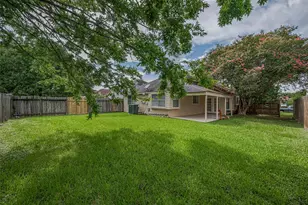 15827 Beechnut St, Houston, TX 77083 - Photo 35