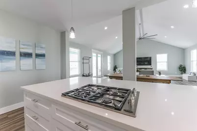 16630 Jean Lafitte Road, Galveston, TX 77554 - Photo 19