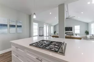 16630 Jean Lafitte Rd, Galveston, TX 77554 - Photo 19