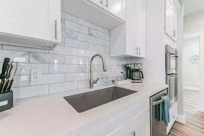 16630 Jean Lafitte Road, Galveston, TX 77554 - Photo 17