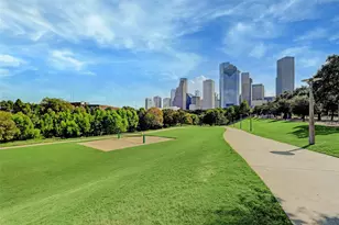 104 Arnold St, Houston, TX 77007 - Photo 37