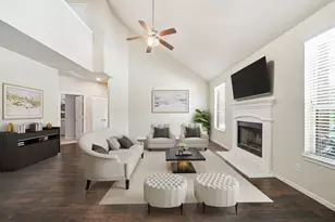 12022 Eagle Ridge Dr, Mont Belvieu, TX 77535 - Photo 5