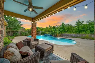 12022 Eagle Ridge Dr, Mont Belvieu, TX 77535 - Photo 23