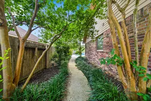 12022 Eagle Ridge Dr, Mont Belvieu, TX 77535 - Photo 27