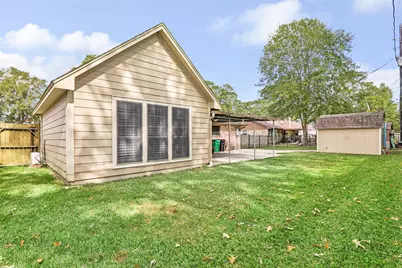 9614 Pinehurst Street, Baytown, TX 77521 - Photo 13