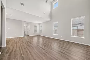 1415 Terry Roberts Dr, Angleton, TX 77515 - Photo 5