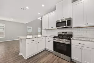 1415 Terry Roberts Dr, Angleton, TX 77515 - Photo 17