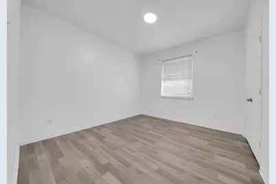 1009 Bay Area Boulevard, League City, TX 77573 - Photo 15