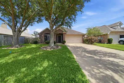 321 Preston Lane, League City, TX 77573 - Photo 5