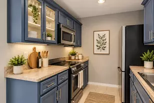 2236 Ann St, Houston, TX 77003 - Photo 9