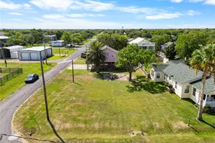 645 3rd St, San Leon, TX 77539 - Photo 11