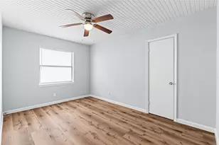 645 3rd St, San Leon, TX 77539 - Photo 35