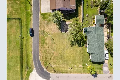 645 3rd Street, San Leon, TX 77539 - Photo 9