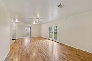 3230 Virginia St, La Marque, TX 77568 - Photo 7