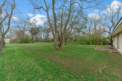 3230 Virginia Street, La Marque, TX 77568 - Photo 17