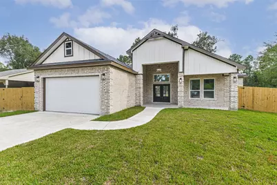 15998 Holly Street, Porter, TX 77365 - Photo 1