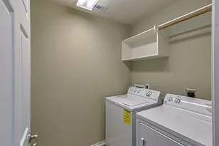 19 Wickerdale Pl, The Woodlands, TX 77382 - Photo 17