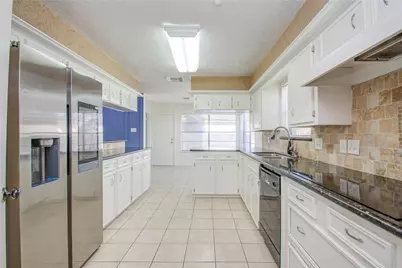 11527 Sagewillow Lane, Houston, TX 77089 - Photo 15