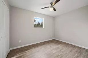 293 Co Rd 140, Liberty, TX 77575 - Photo 17