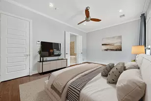 11012 Ave Malkenu Ave, Houston, TX 77043 - Photo 13