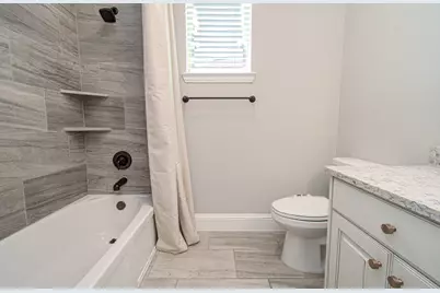 2332 Shallow Creek Lane, Friendswood, TX 77546 - Photo 9