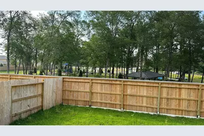 221 Harper Ridge Drive, Conroe, TX 77316 - Photo 19