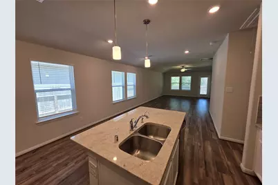 221 Harper Ridge Drive, Conroe, TX 77316 - Photo 5
